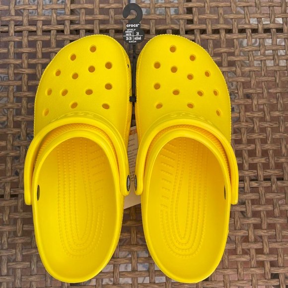 Unisex Classic Clog Crocs in Lemon - Picture 1 of 7
